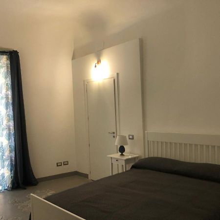 City Center Apartment Da Felu Палермо Екстериор снимка