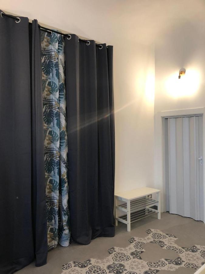 City Center Apartment Da Felu Палермо Екстериор снимка