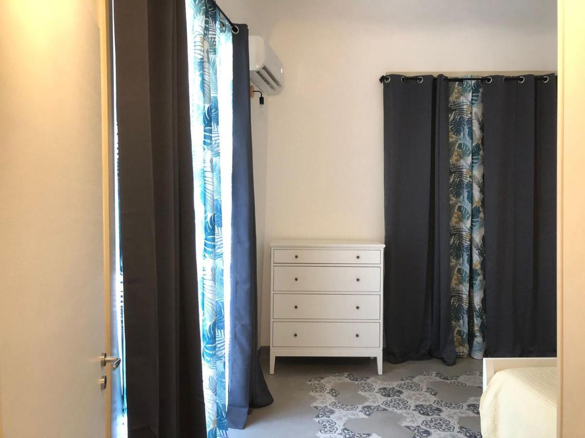 City Center Apartment Da Felu Палермо Екстериор снимка