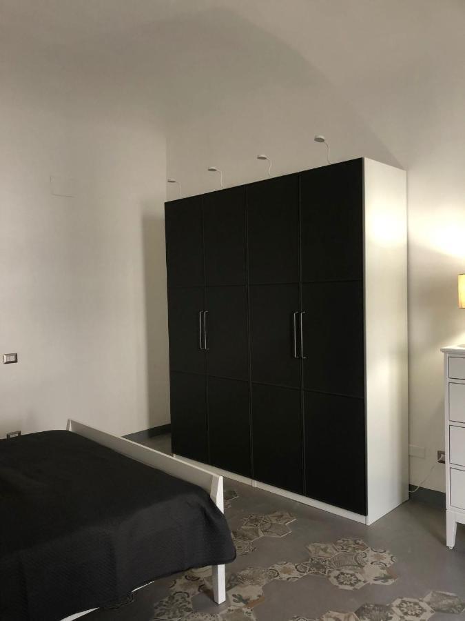 City Center Apartment Da Felu Палермо Екстериор снимка