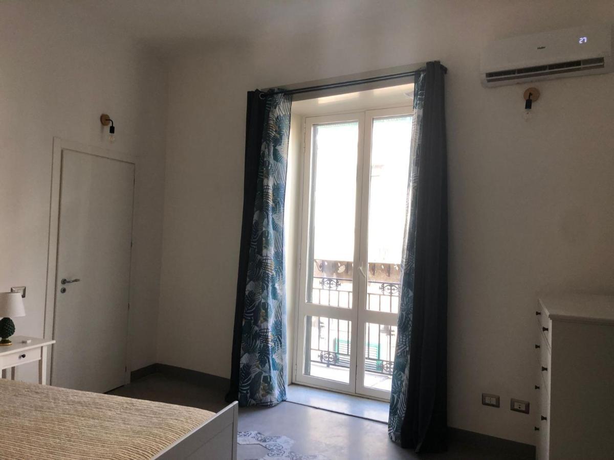 City Center Apartment Da Felu Палермо Екстериор снимка